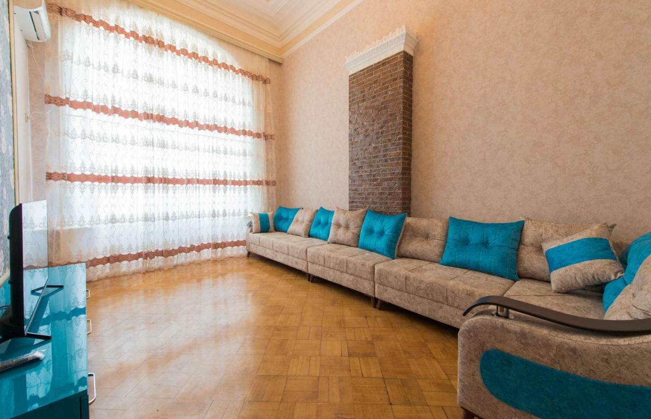 Stay Inn Lovely City Center Apartment Μπακού Εξωτερικό φωτογραφία